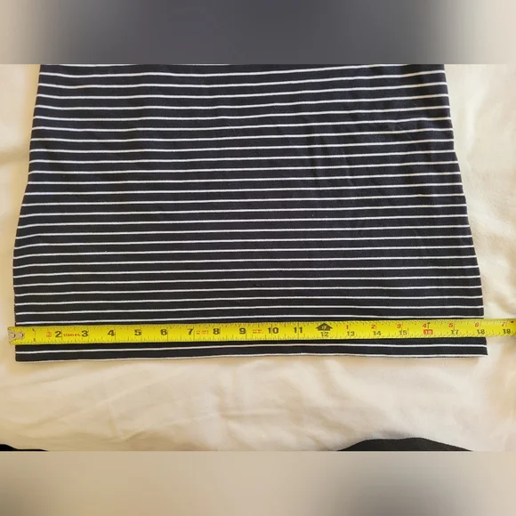 Lululemon Tank 8 - Picture 10 of 12